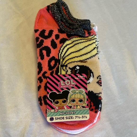❤️3/$12❤️ LOL Surprise 5 pair no show socks. Shoe size 7.5-3.5​ - Picture 1 of 5